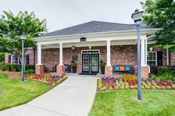 Leasing Office